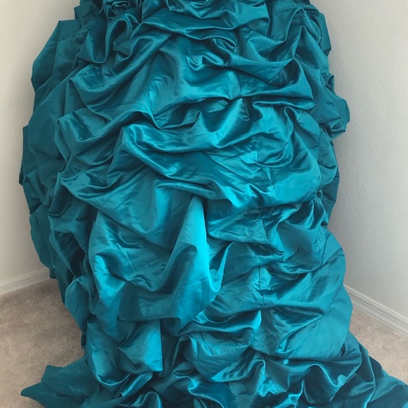 Vestido para quinceañera 👗 - Picture 4 of 7